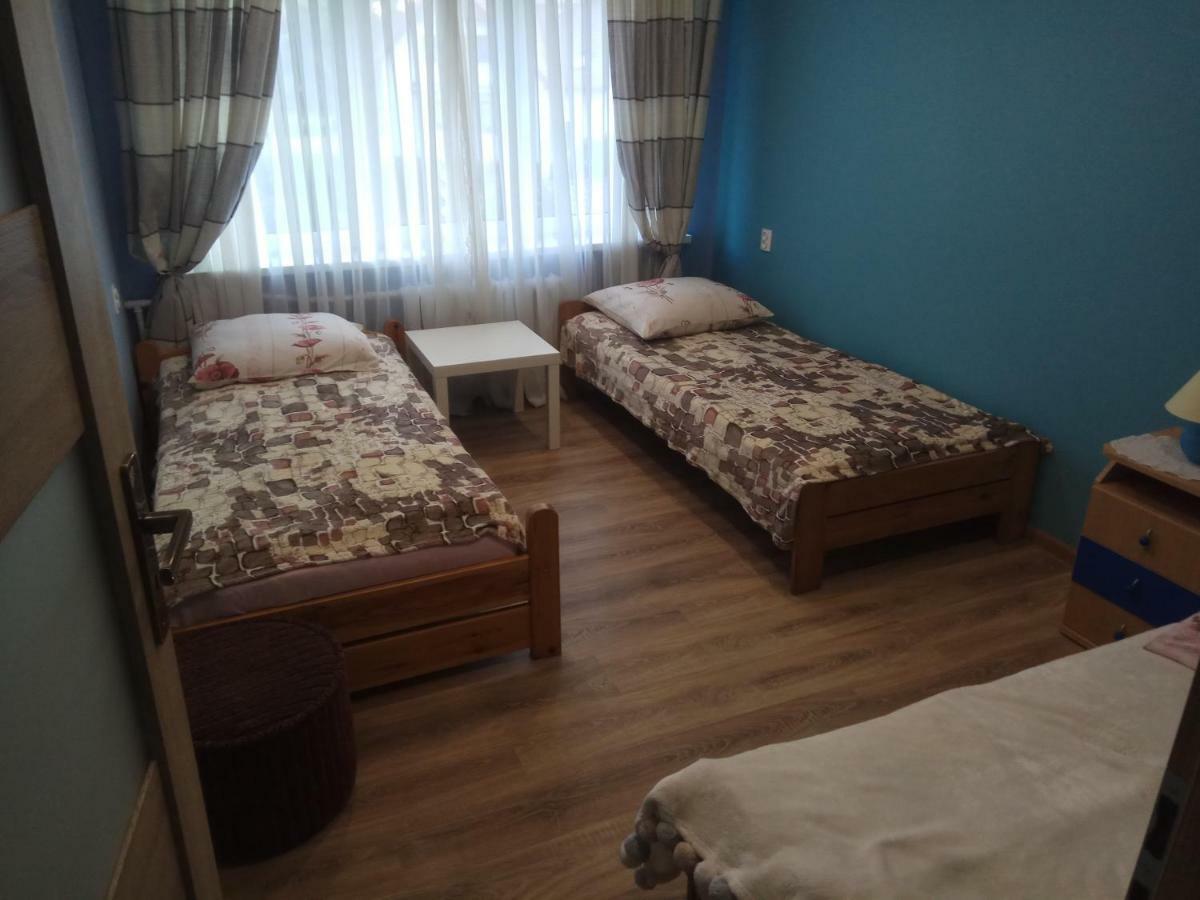 Pokoje Goscinne U Slawka Ustka Exteriör bild